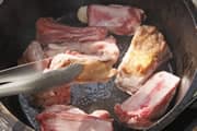スペアリブのスタミナ煮込み