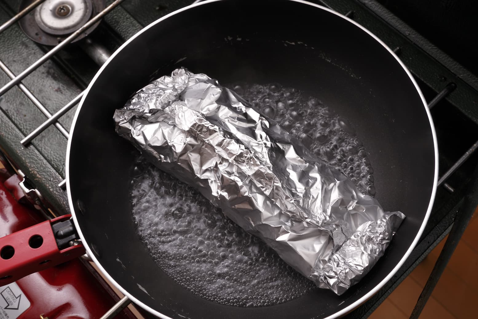 焼き ホイル 鮭 フライパン の