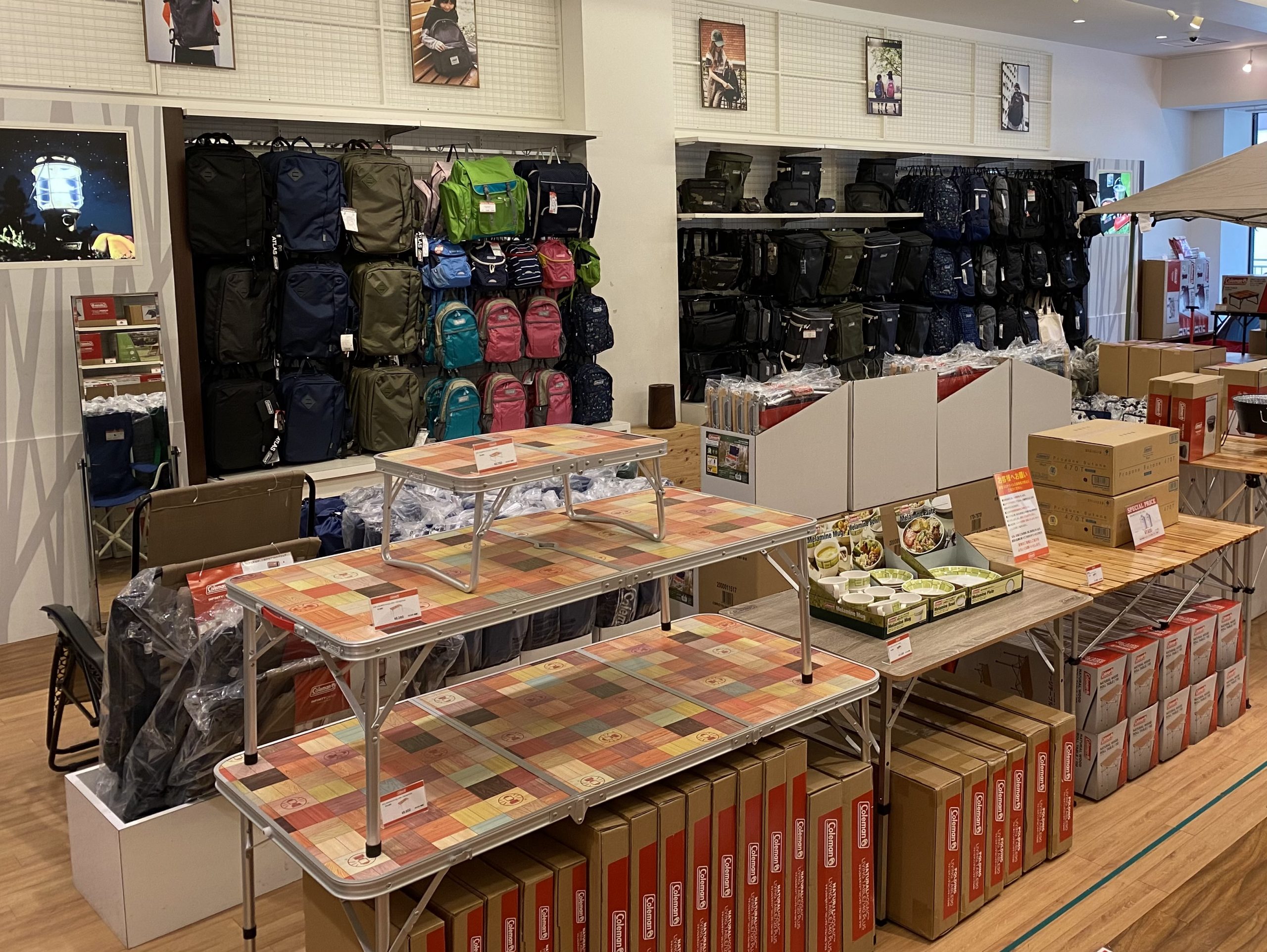 コールマン直営店 三井アウトレットパーク倉敷店 コールマン Coleman コールマン直営店 三井アウトレットパーク倉敷店 コールマン Coleman