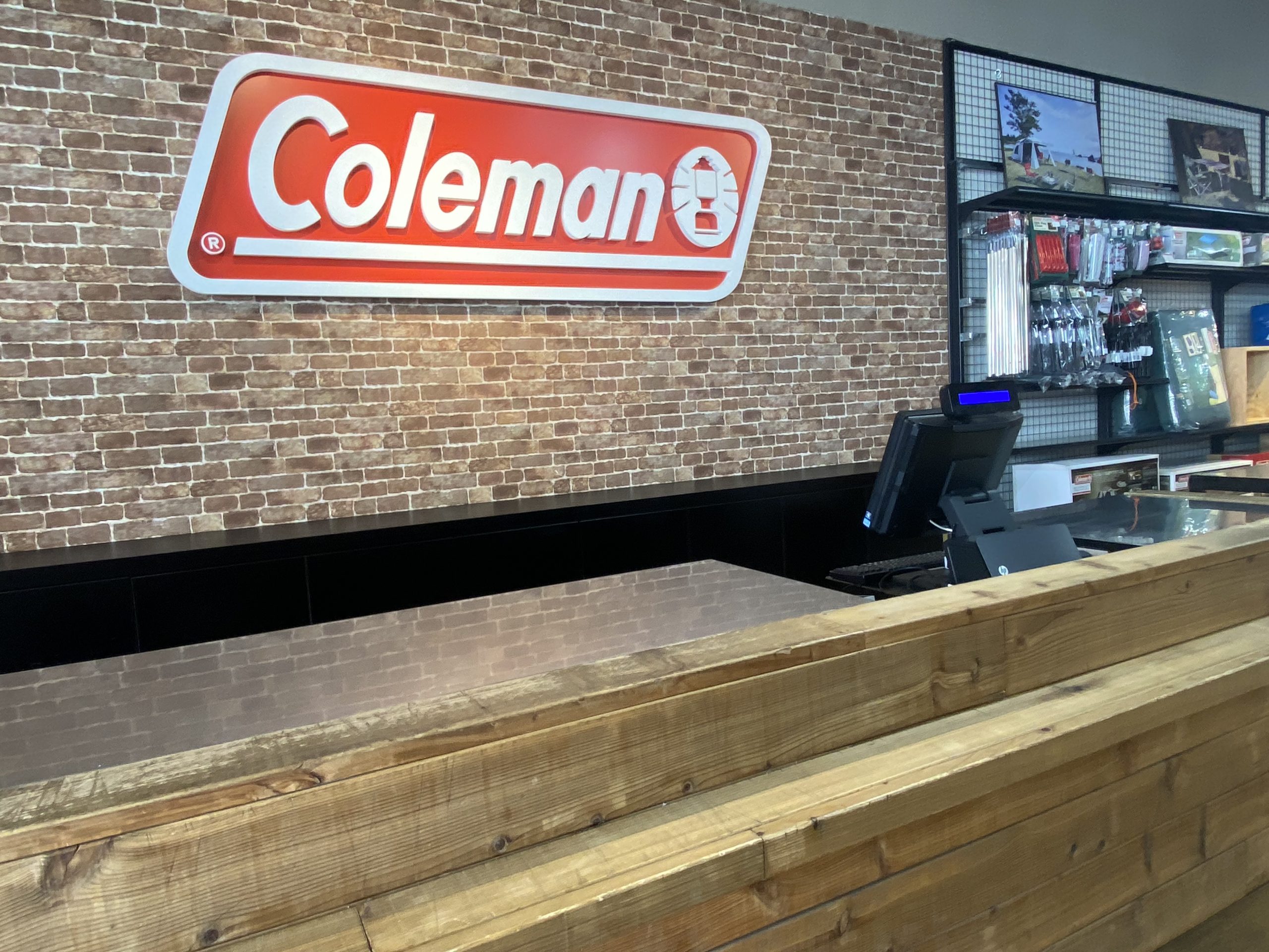 コールマン直営店 りんくうプレミアムアウトレット店 コールマン Coleman