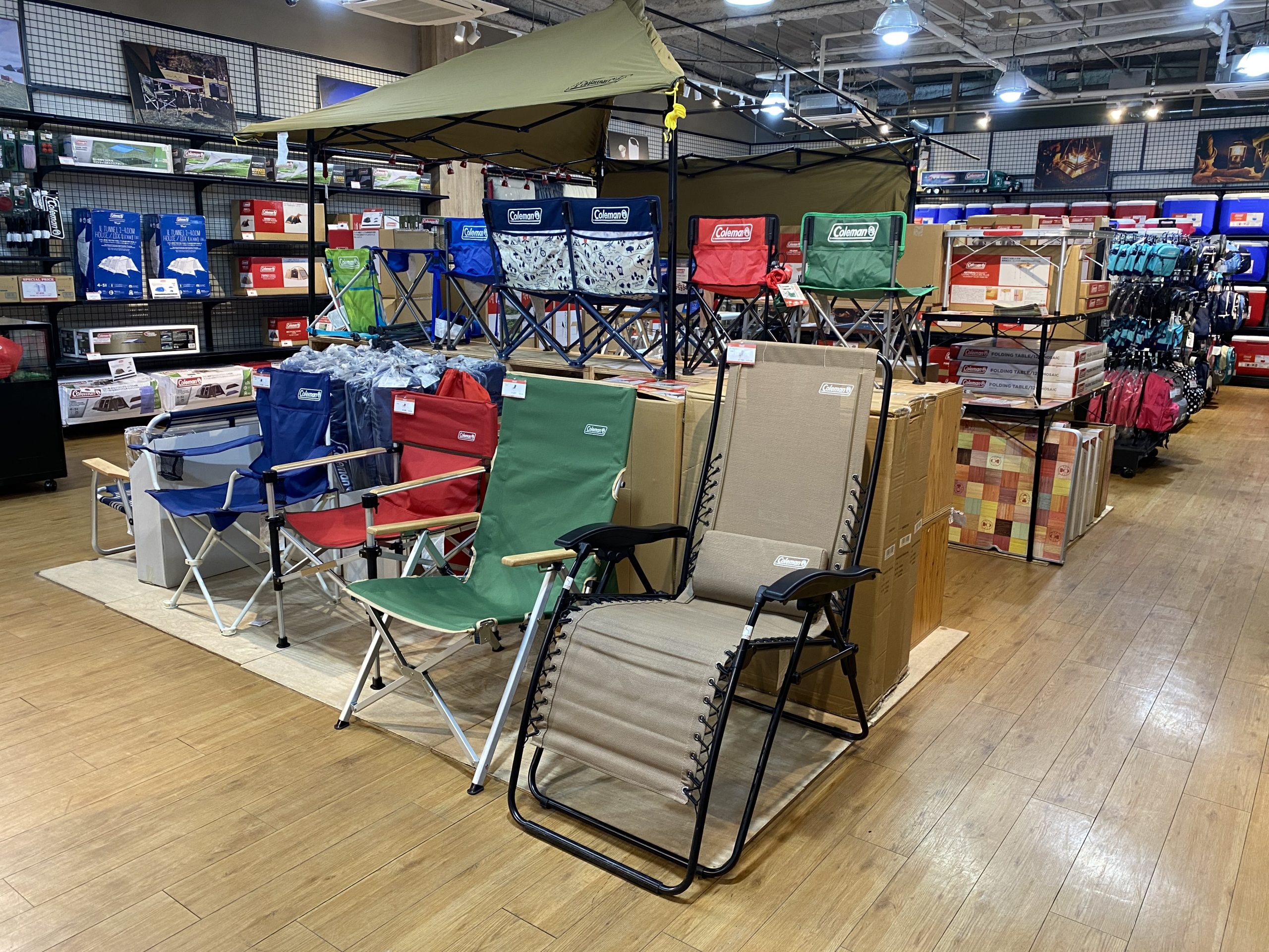 コールマン直営店 りんくうプレミアムアウトレット店 コールマン Coleman